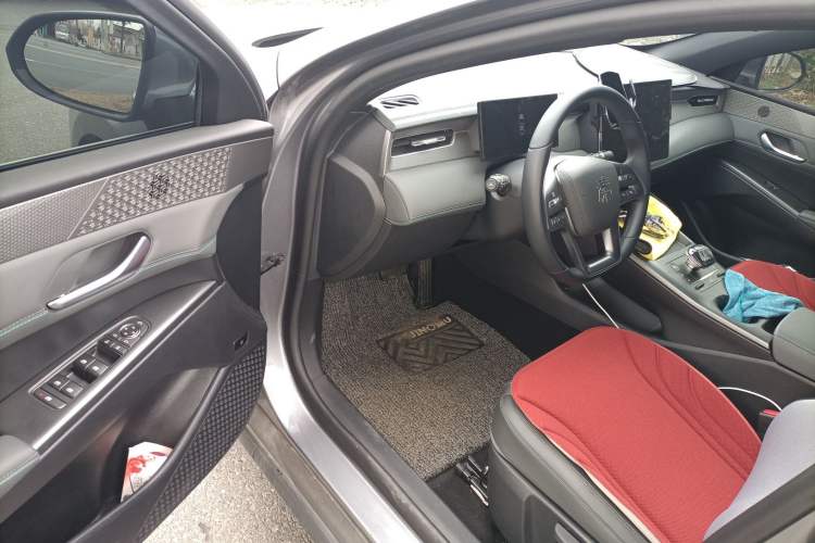 Used BYD Qin PLUS 2025 EV Smart Drive Edition 510KM Leading Model