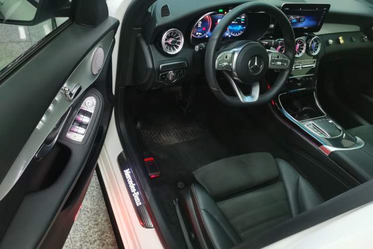 Used Mercedes-Benz C-Class 2021 C 260 Star Edition Driver Seat