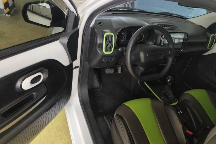 Used Roewe Clever 2021 302km Excellence Edition
