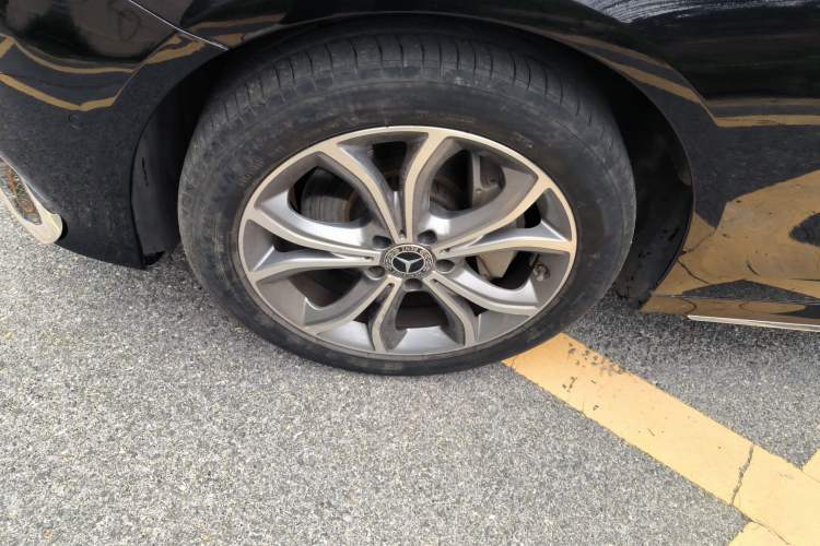 Used Mercedes-Benz E-Class 2020 E 300 L Sporty and Stylish Model