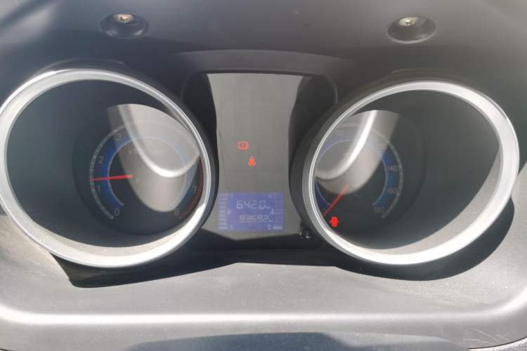 Used CHANGAN KAICHENG Ruixing M80 2021 1.6L Base Version 2-Seater Non-Air-Conditioned China VI Standard Flat Roof Liftback Doors DAM16KR Instrument Cluster