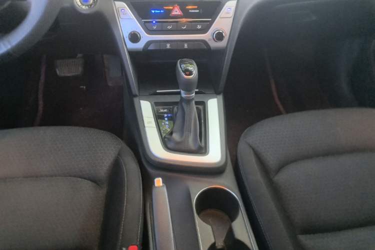 Used Hyundai Elantra (6th Generation / Lingdong) 2016 1.6L Automatic ZhiXuan – Elite Version