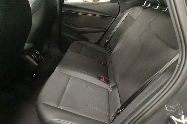 Used Volkswagen ID.UNYX 2024 Pro Long-Range Version
