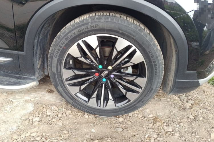 Used Bestune T77 2021 PRO 280 TID Automatic Luxury Model Right Front Wheel Hub