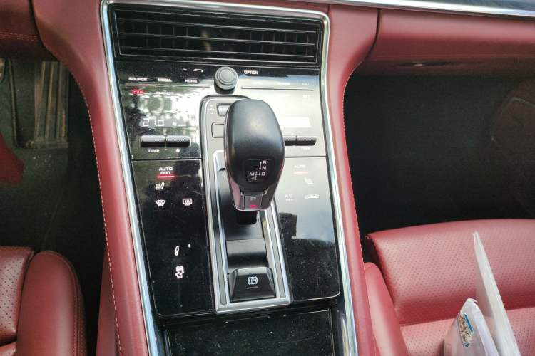 Used Porsche Panamera 2020 Panamera 10th Anniversary Edition 2.9T
