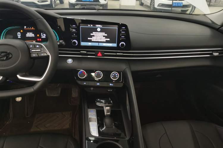 Used Hyundai Elantra 2023 1.5L CVT GLX Elite Edition