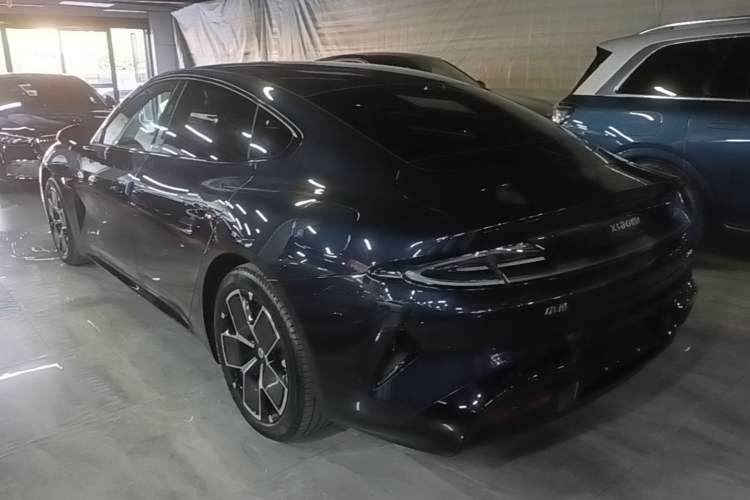 Used Xiaomi Auto SU7 2024 Rear-Drive Long-Range Intelligent Driving Version