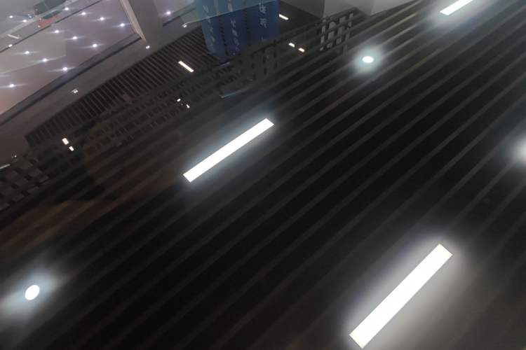 Used Mercedes-Benz GLC New Energy 2025 350 e L 4MATIC Collector's Edition Roof