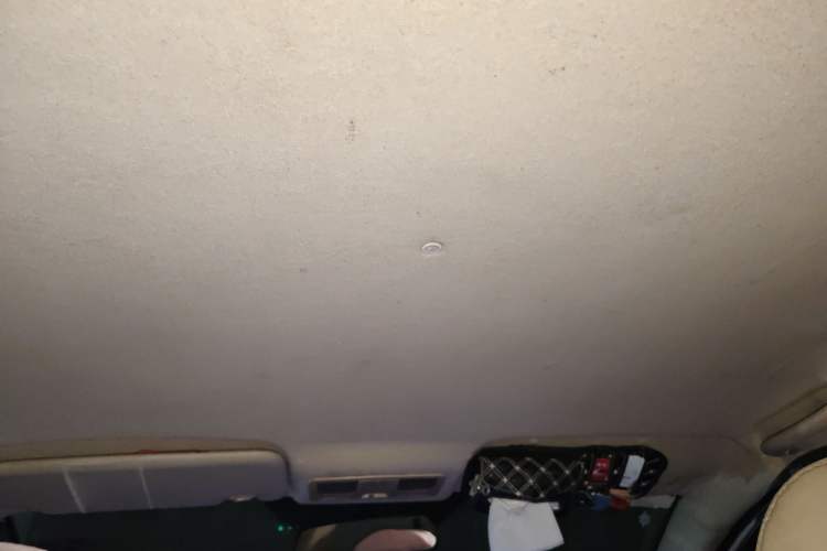 Used Haima M3 2013 1.5L Manual Elite Model Headliner