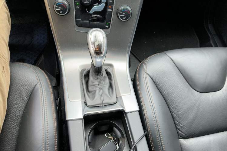 Used Volvo XC60 2013 T5 Comfort Edition
