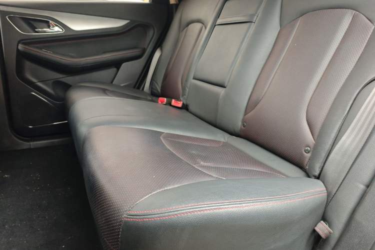 Used Baojun 560 2016 1.8L iAMT Luxury Model