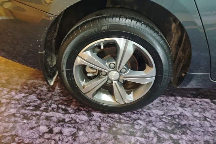 Used Geely Auto Emgrand GL 2018 1.4T DCT Elite Smart Connectivity Version
