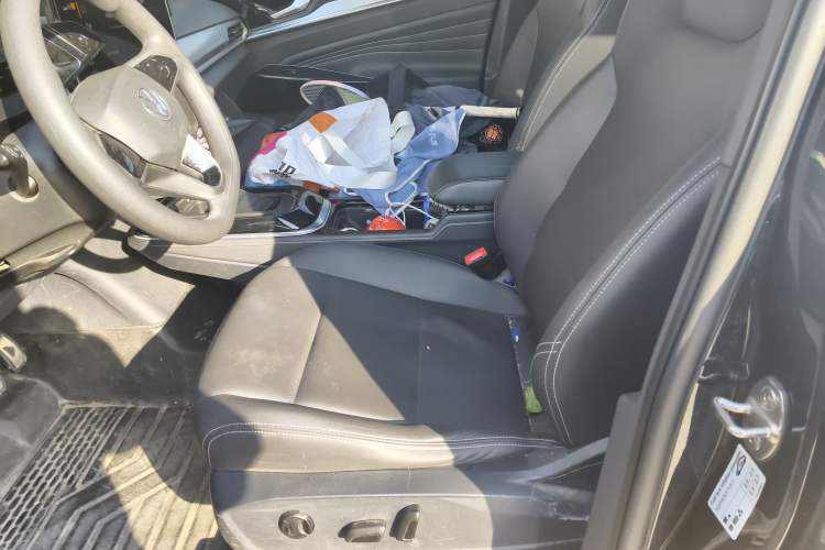 Used Volkswagen ID.4 CROZZ 2022 Long-Range PURE+ Edition
