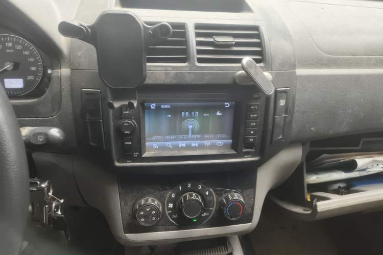 Used BAIC Weiwang M20 2014 1.5L Comfort Version BJ415B
