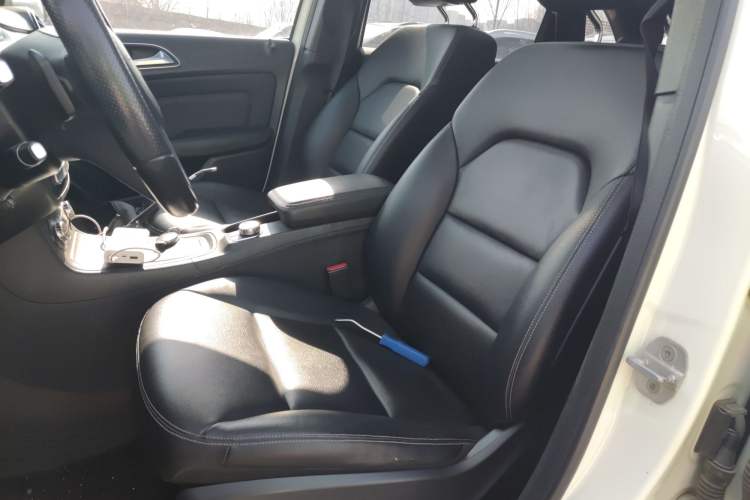 Used Mercedes-Benz B-Class 2015 B 200 Luxury Model