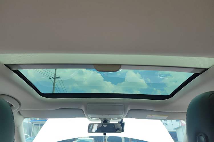 Used Volkswagen Lamando 2019 280TSI DSG Comfort Edition China VI standard Headliner