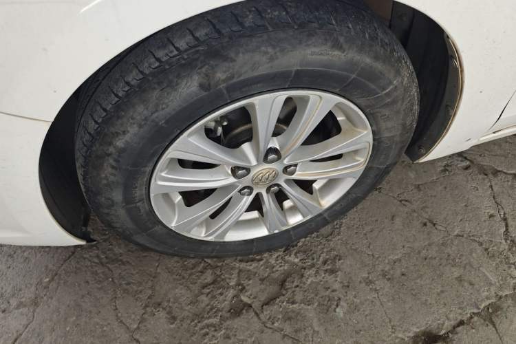 Used Buick GT 2016 15N Automatic Entry-Level Trim