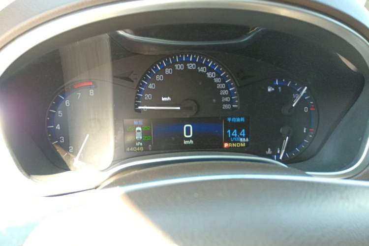 Used Cadillac SRX 2015 3.0L Elite Model
