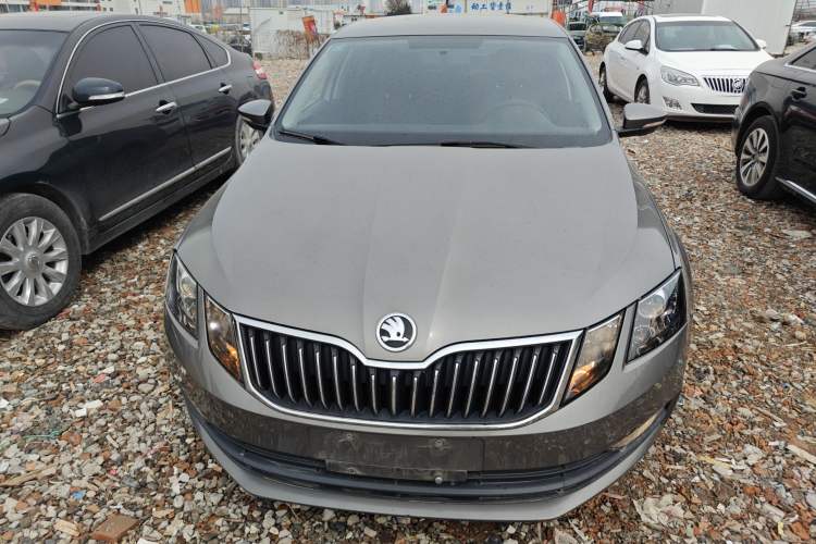 Used Skoda Octavia 2022 1.5L Automatic Comfort Edition Front