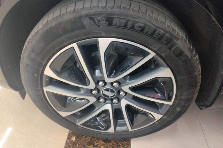 Used Cadillac OPTIQ 2024 Four-Wheel Drive Long-Range Version
