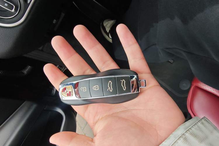 Used Porsche 718 2020 Boxster 2.0T Vehicle Key