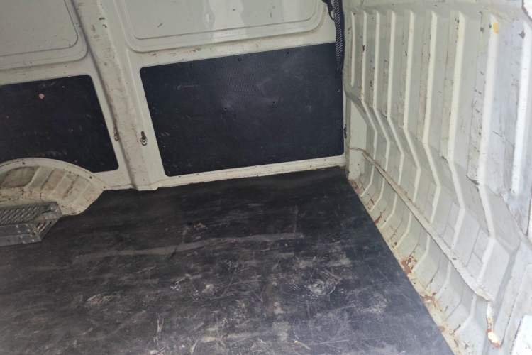 Used King Long Longyao 6 2022 Innovative Hang 38.64 kWh Van Series
