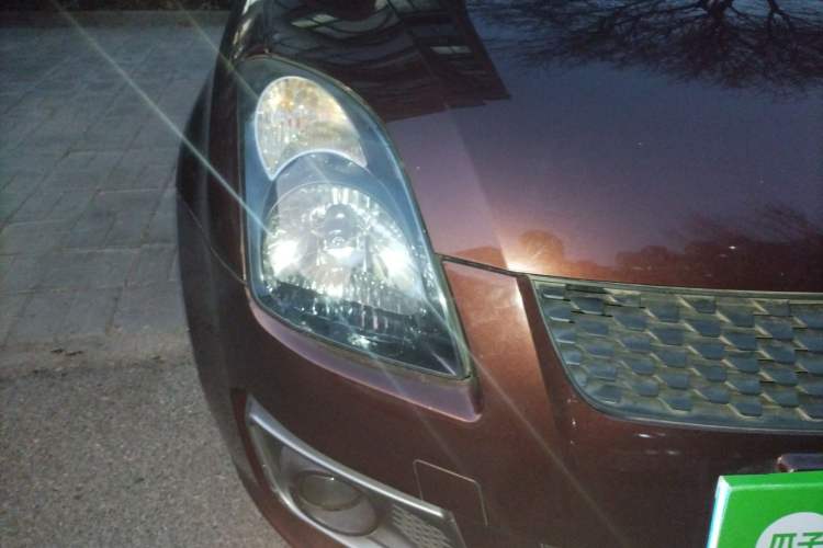 Used Suzuki Swift 2016 1.5L Automatic Fashionable Coolplay Edition