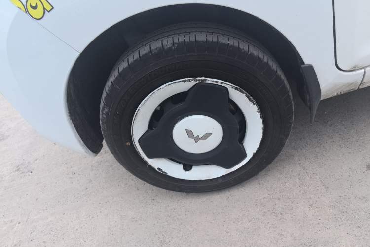 Used Wuling Hongguang MINIEV 2022 Macaron Fashion Model Lithium Iron Phosphate
