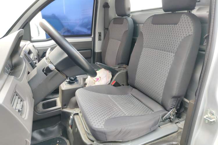 Used Wuling Rongguang New Truck 2023 1.5L Single-Row Base Version LAR Left Front Seat