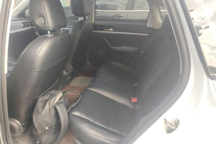 Used Volkswagen Lavida 2024 300TSI DSG Full-Comfort Edition