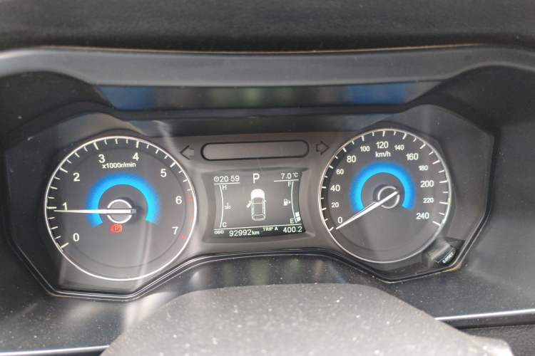 Used Dongfeng Fengon 580 2017 1.5T CVT Luxury Model Instrument Cluster