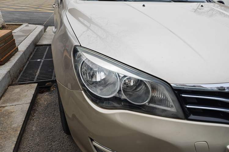 Used Roewe 350 2013 350S 1.5L Automatic Xunda Edition
