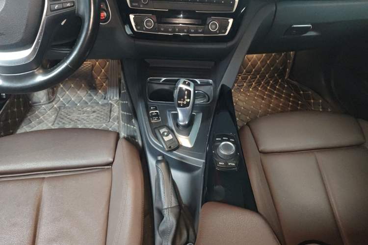 Used BMW 3 Series 2018 320Li Fashion Model
