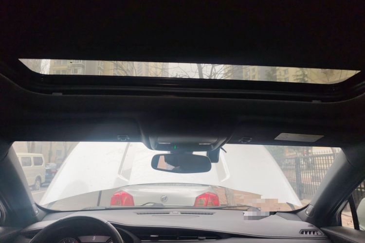 Used Cadillac XT4 2021 28T Two-Wheel Drive Leading Version
