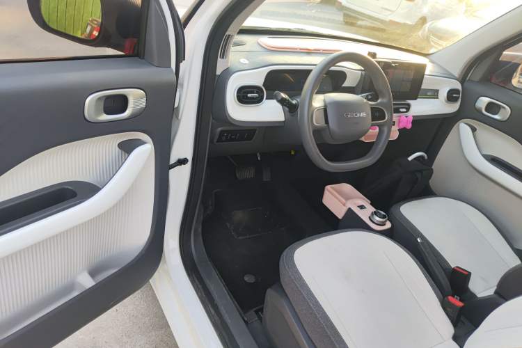 Used Geely Galaxy Panda 2025 210 km – Yuanqi Bear