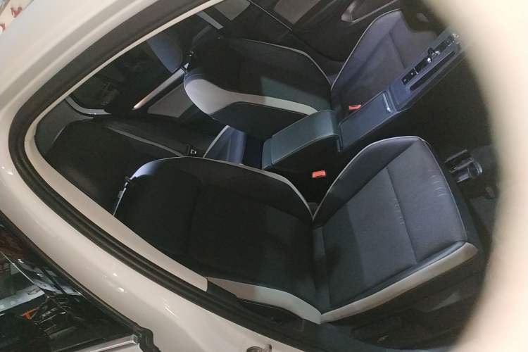 Used Volkswagen Golf 2021 280TSI DSG Pro Right Front Seat