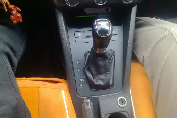 Used Skoda Octavia 2015 1.6L Automatic Yijie Edition
