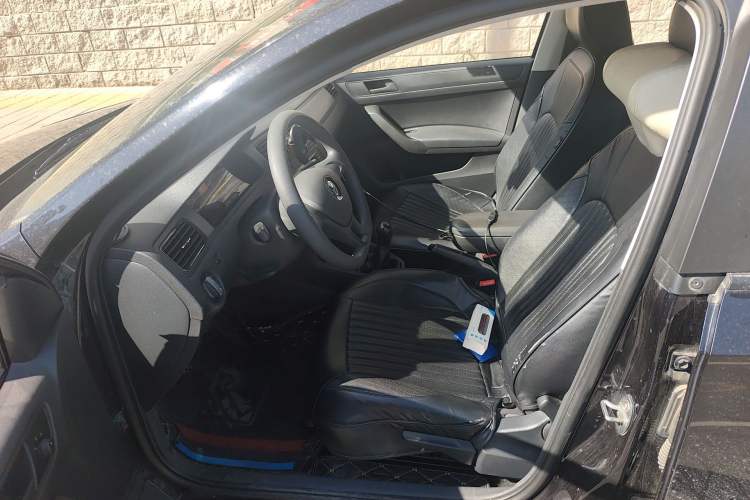 Used Volkswagen Santana 2021 1.5L Manual Fashion Edition Left Front Seat