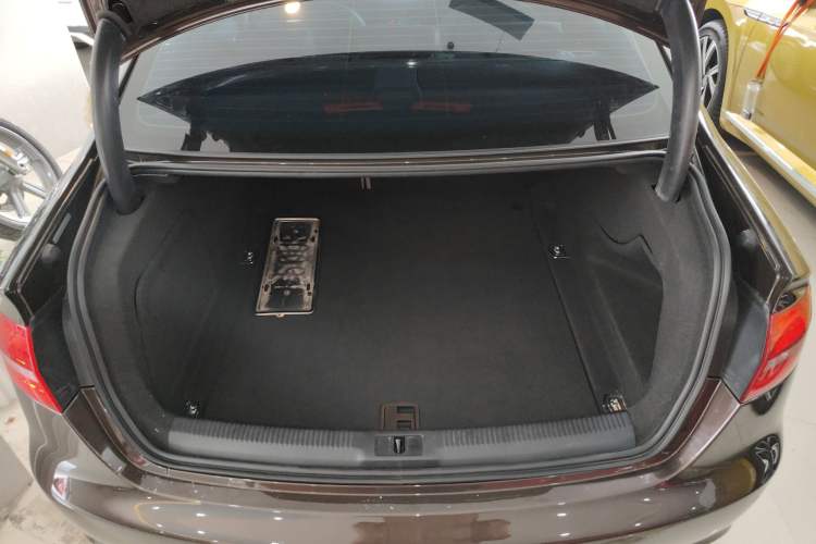 Used Audi A4L 2016 35 TFSI Collector's Edition Automatic Standard Model