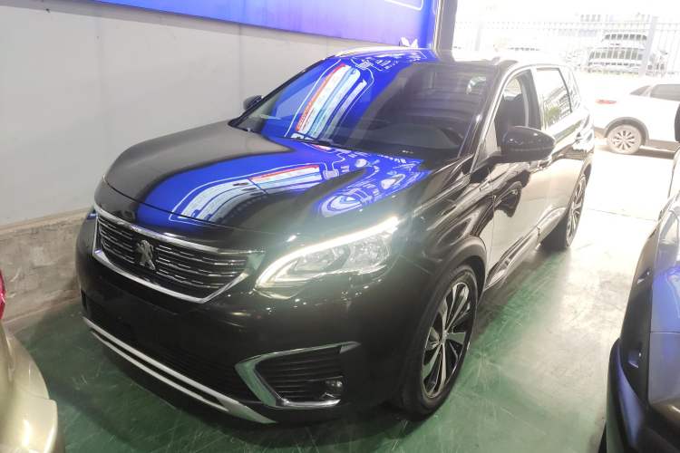 Used Peugeot 5008 2017 380THP 7-Seater Luxury Edition