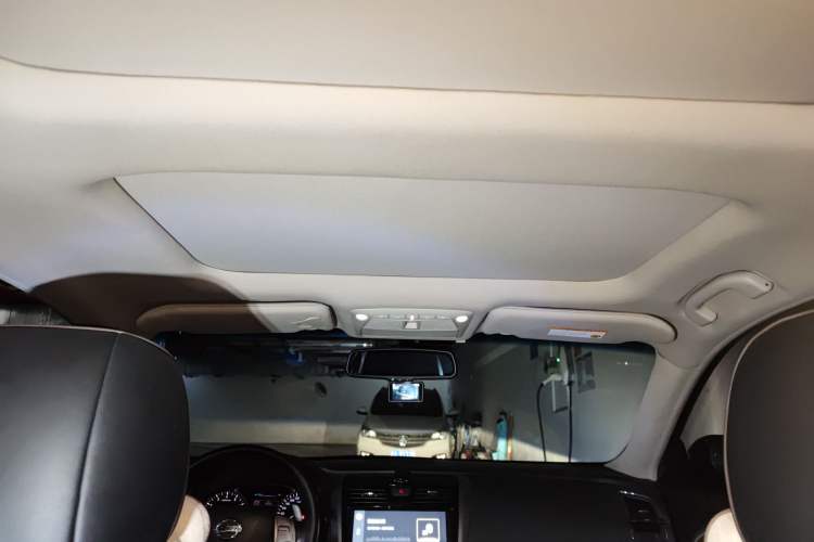 Used Nissan Teana 2014 Duke 2.5L XV Glory Edition Headliner