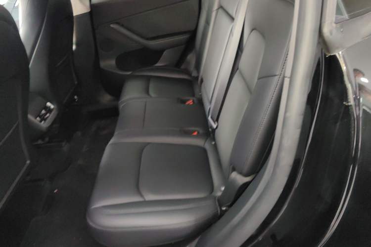 Used Tesla Model Y 2023 Rear-Wheel-Drive Version