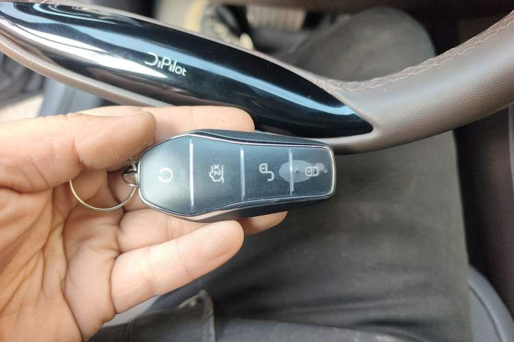 Used BYD Han 2023 EV Champion Edition 605KM Front-Drive Premium Model
