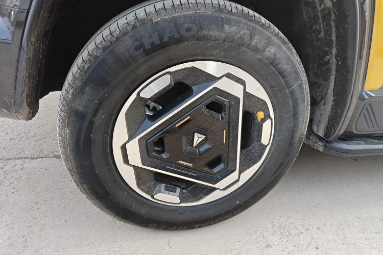 Used Deepal G318 2025 Worry-Free Cross-Country Edition Four-Wheel Drive Distant Mountains Version Exterior 5