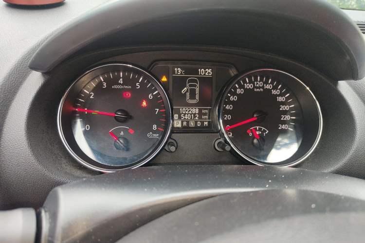 Used Nissan Qashqai 2012 2.0 XL Fire CVT 2WD Instrument Cluster