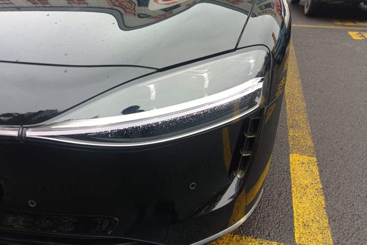 Used Hima Stelato S9 2024 All-Electric Ultra Four-Wheel-Drive Flagship Edition Left Front Headlight