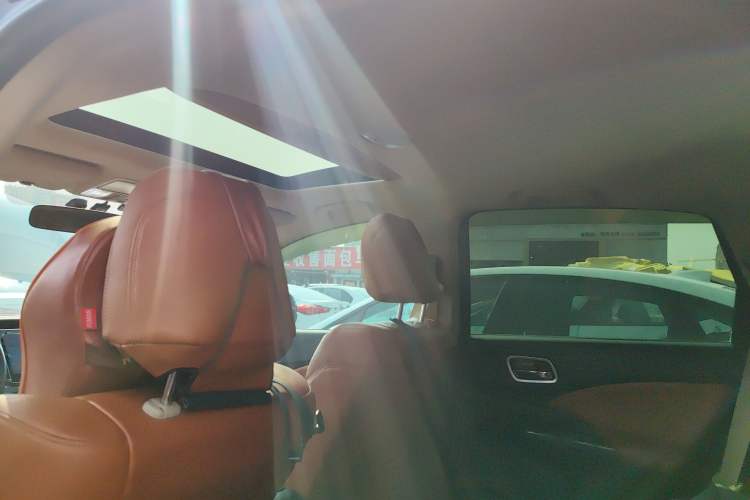 Used Honda CR-V 2015 2.0L two-wheel drive Fashion Edition