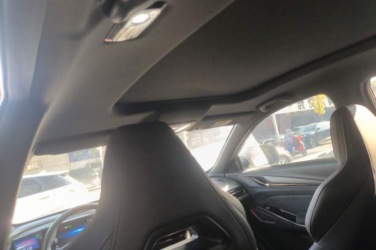 Used Oshan X5 PLUS 2023 1.5T DCT Navigation Edition