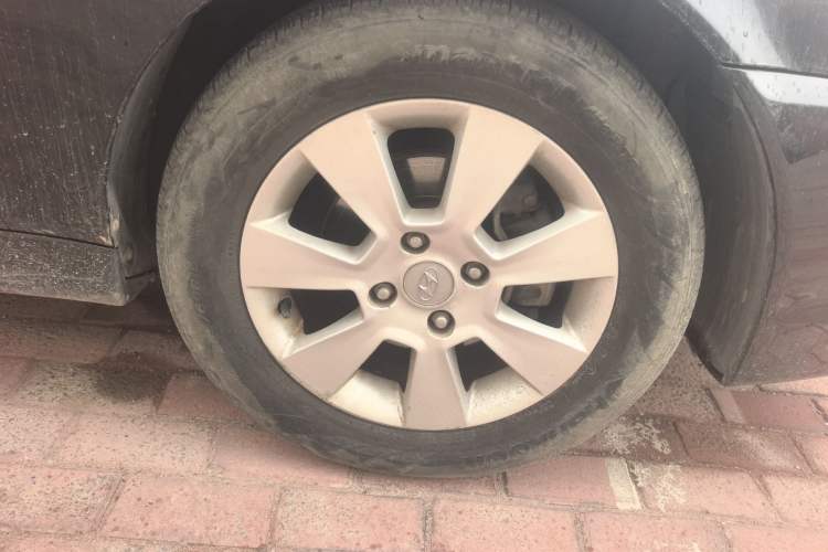 Used Hyundai MoInca 2009 1.8L Manual Comfort Edition GL
