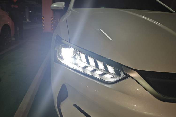 Used BYD Qin PLUS 2024 Honor Edition EV 420KM Leading Model